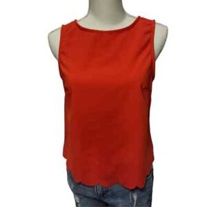Jun&Ivy || Vibrant Red Scalloped Hem Tank (S)